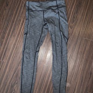 Grey lululemon leggings